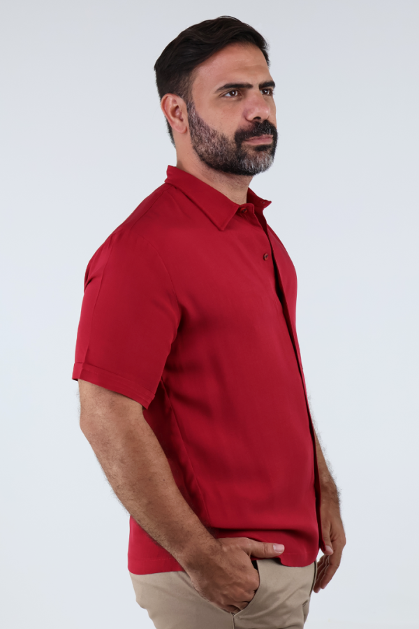 Camisa Manga Corta Roja Corte Amplio Sin Bolsas Para Caballero